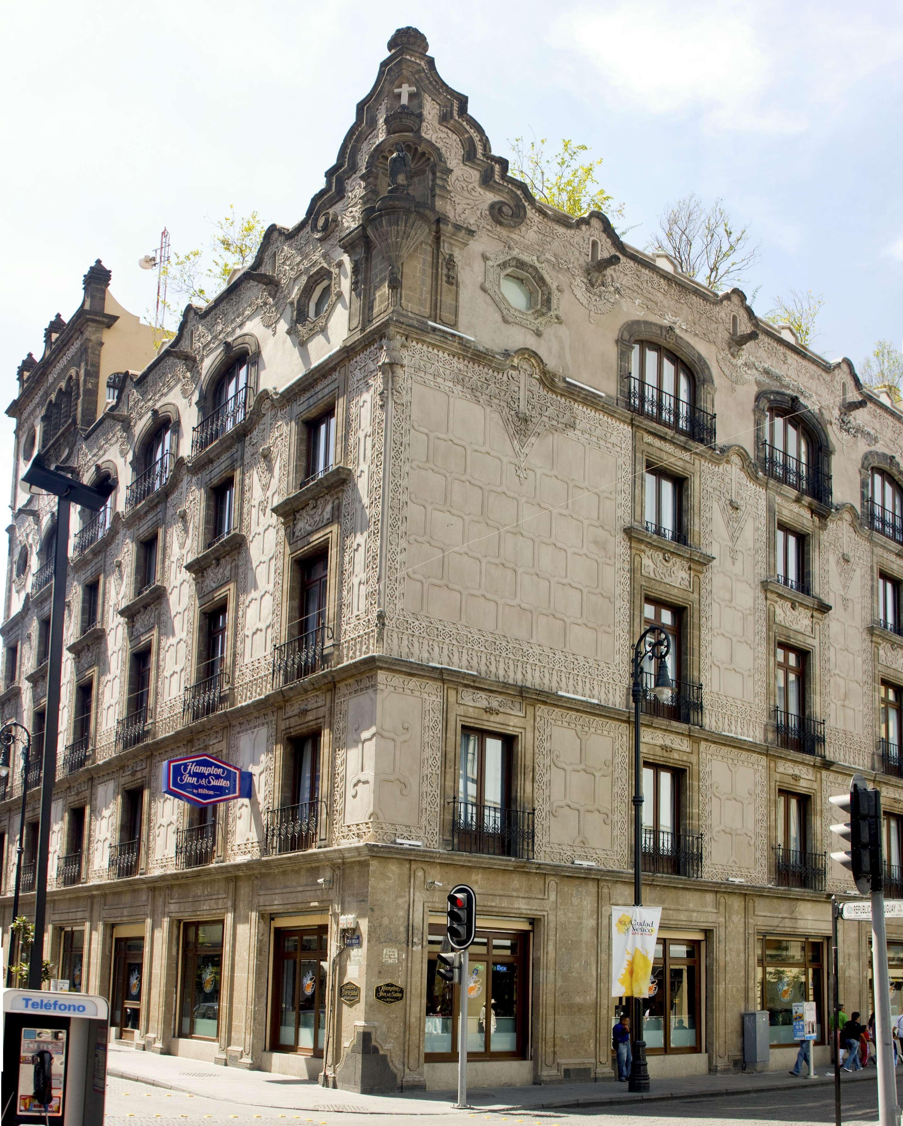 Hampton Inn & Suites Mexico City - Centro Historico Zewnętrze zdjęcie