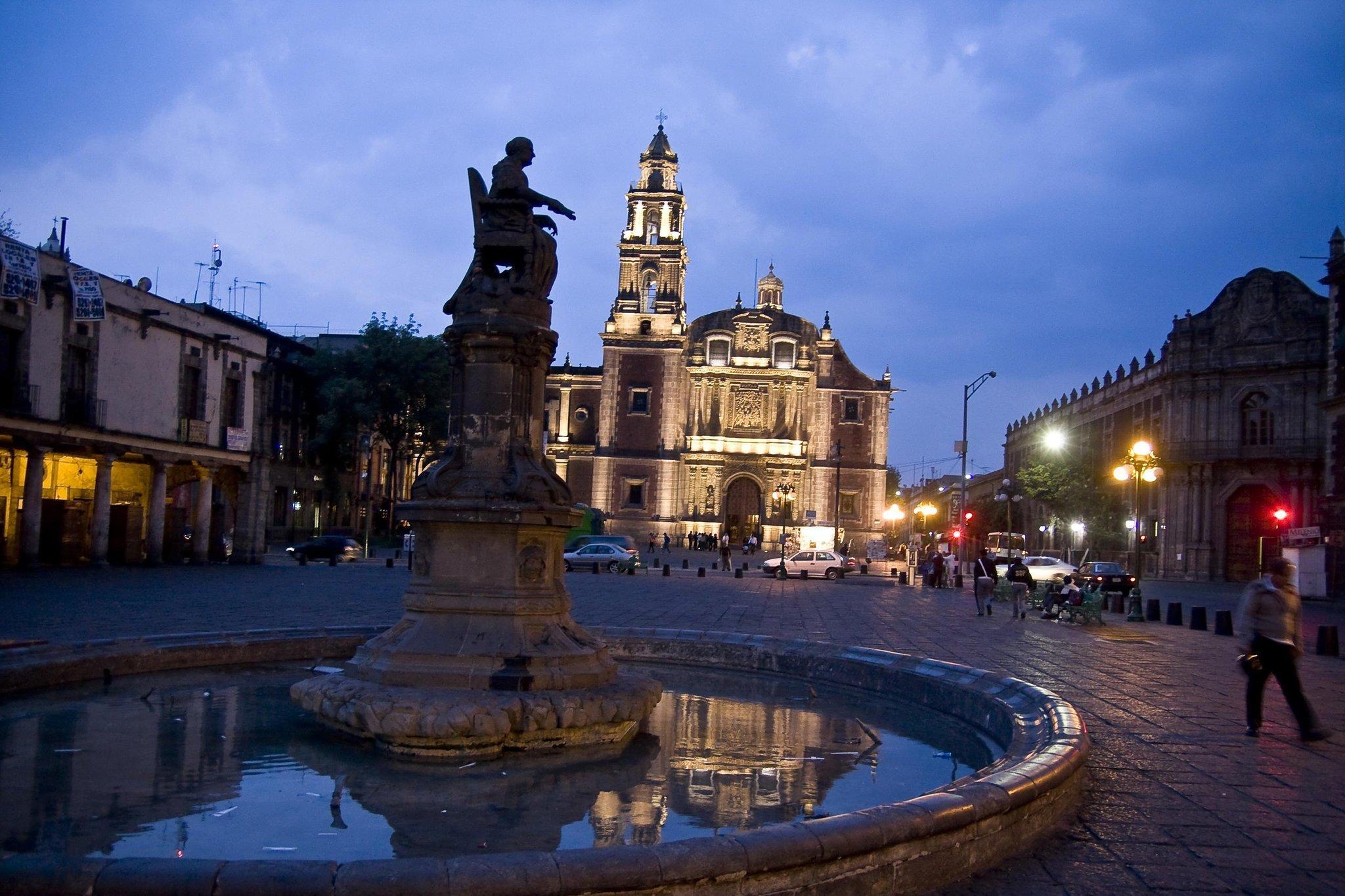 Hampton Inn & Suites Mexico City - Centro Historico Zewnętrze zdjęcie