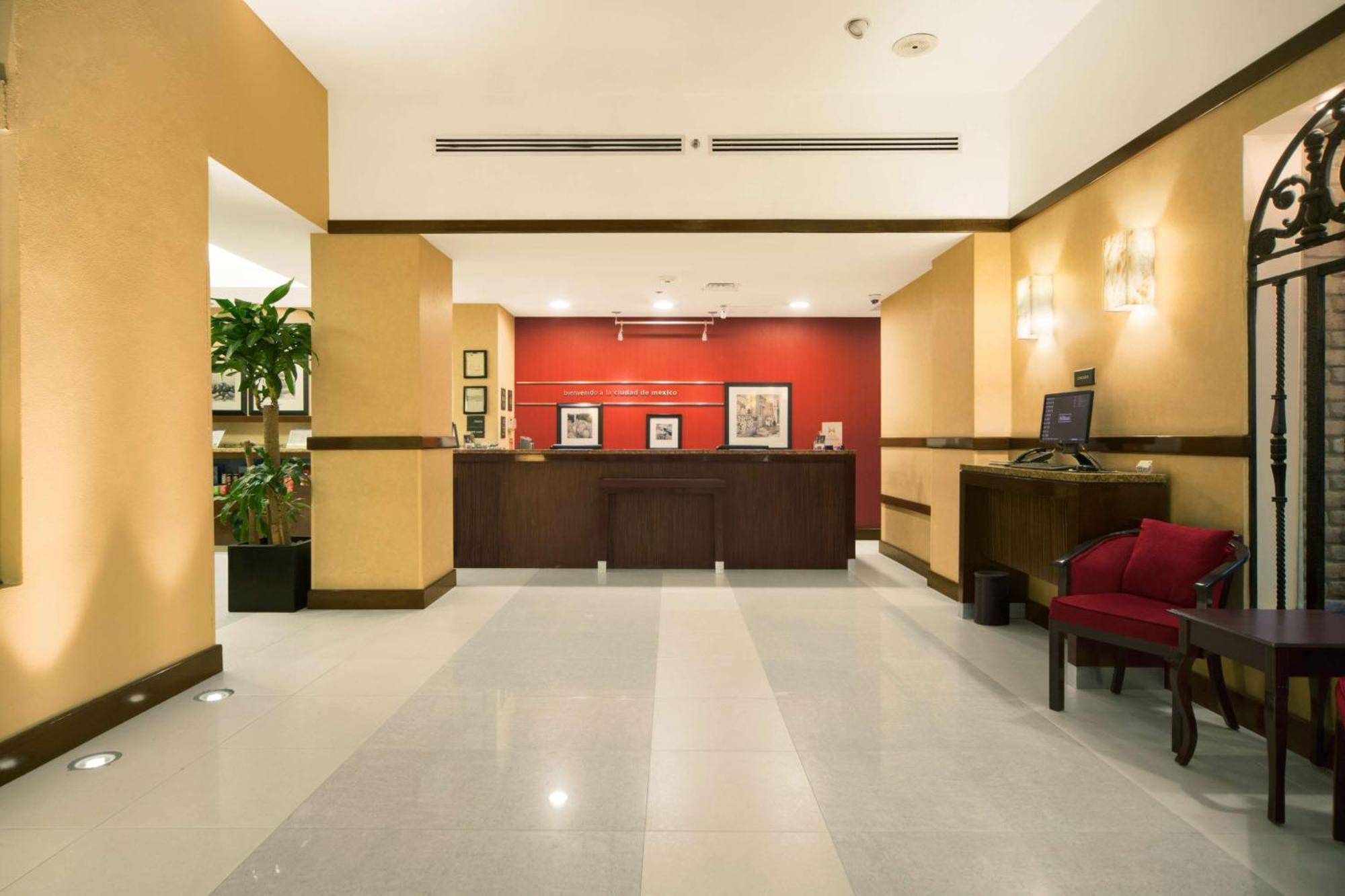 Hampton Inn & Suites Mexico City - Centro Historico Zewnętrze zdjęcie